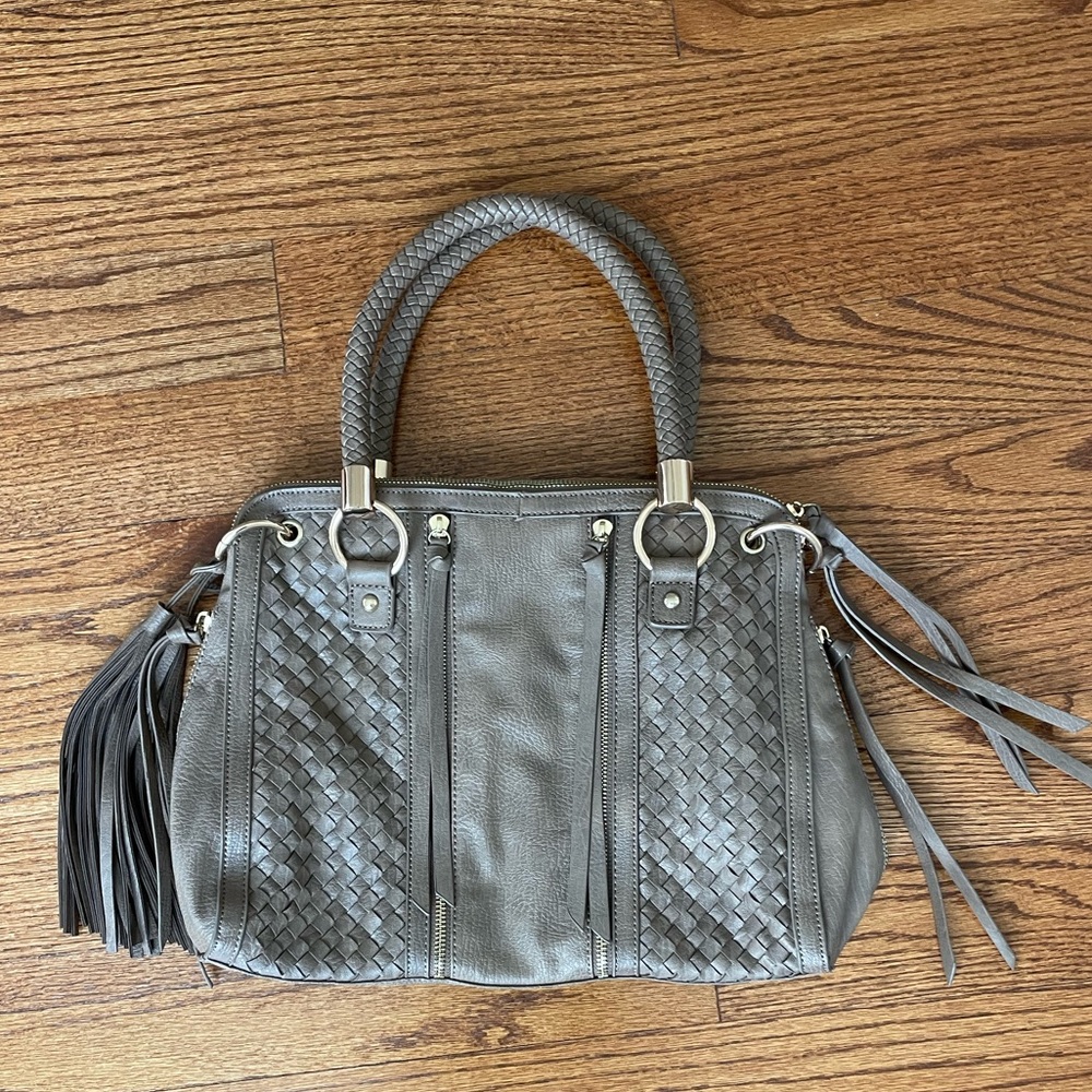 Urban Expressions Zipper Purse